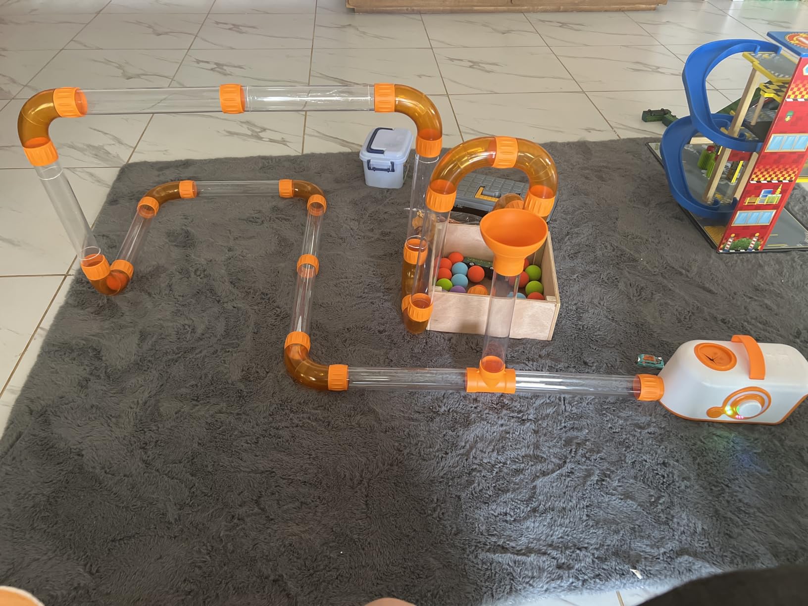 Customer photo of an Air Toobz air-powered tube build set up on the floor
